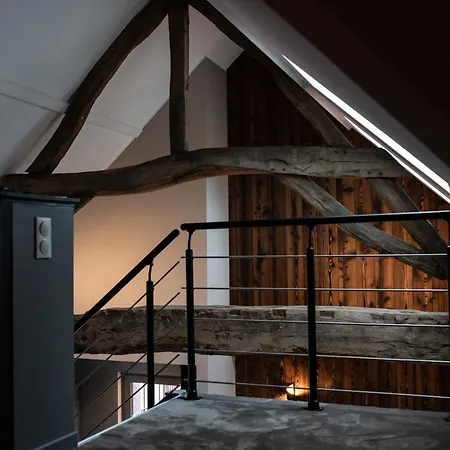 Alojamento de Acomodação e Pequeno-almoço Lefferves Cence