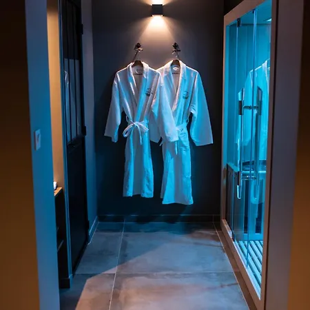 Alojamento de Acomodação e Pequeno-almoço Lefferves Cence *